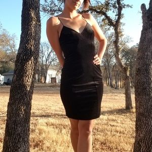 Guess black velvet dress